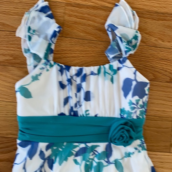 Three Summer Dresses - Picture 7 of 7